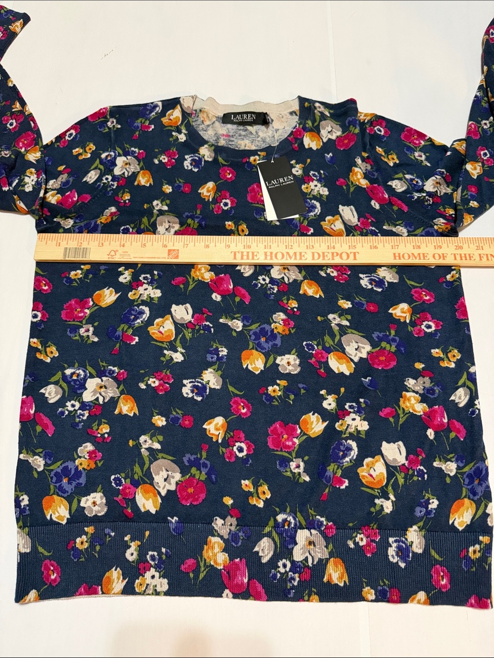 Lauren Ralph Lauren French Navy Floral Sweater L NWT - Picture 4 of 6